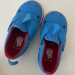 Vans toddler shark shoes